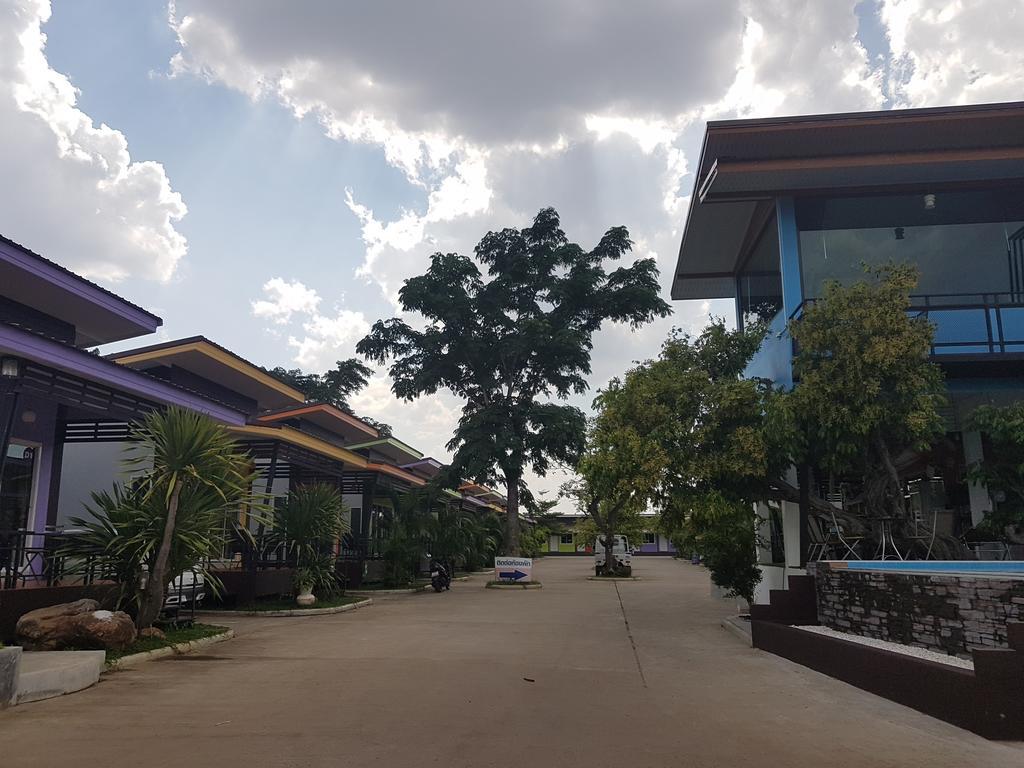 D-Sine Resort Buriram Esterno foto